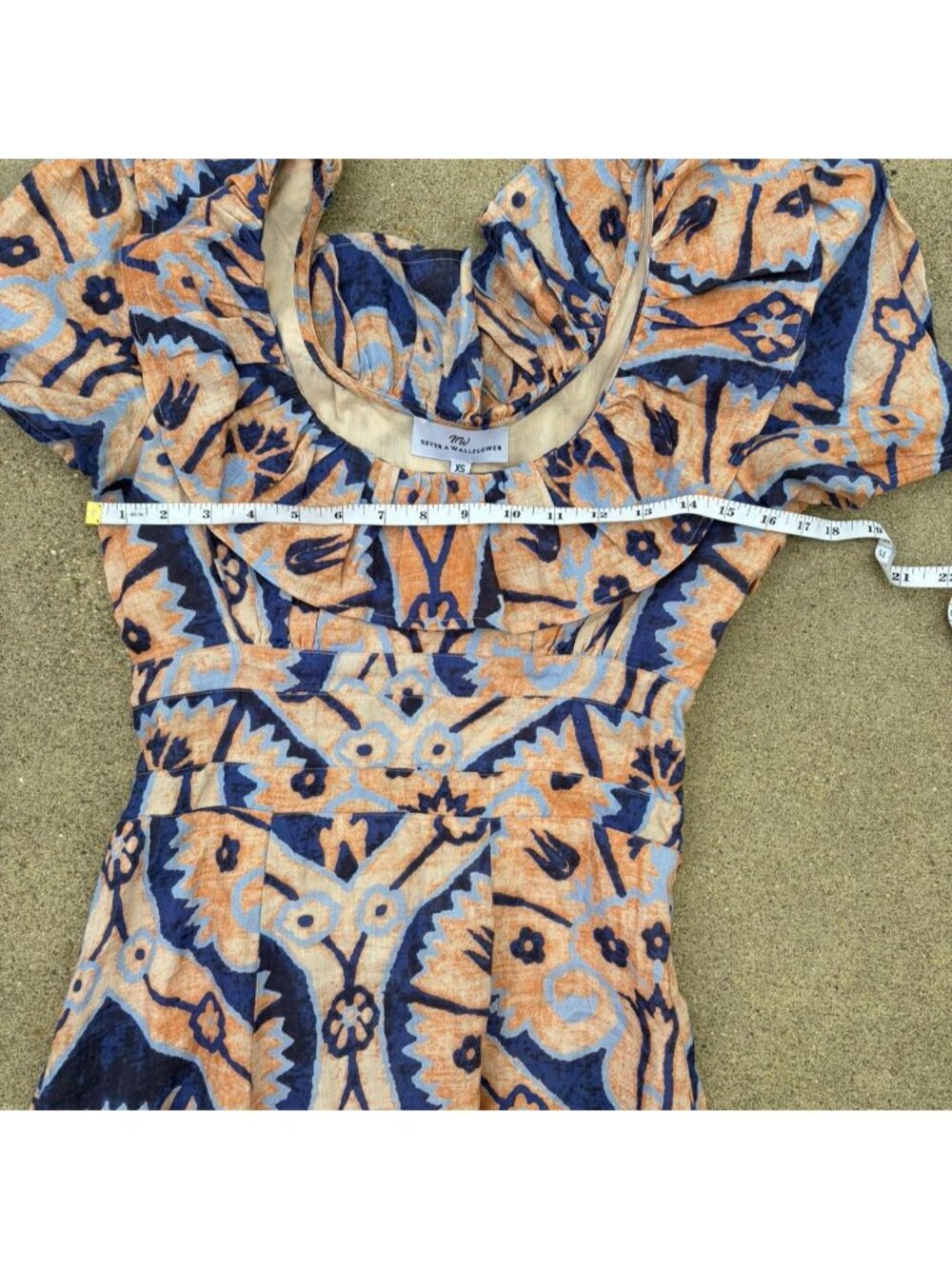 Never a Wallflower boutique Maxi Fall dress. floral geometric print dress in XS - Picture 4 of 6
